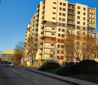 Olsztyn Apartment | Opera Kołobrzeska 6 Apartament z halą garażową przy Filharmonii