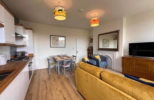 Goostrey House | Opera View - 2 Bed Apartment