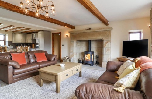 Fourstones Near Bentham House | Orcaber Farmhouse