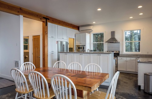 Olga House | Orcas Island, Peapod Cottages with Barn #290B