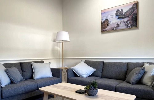 East Geelong House | Orchard Bungalow