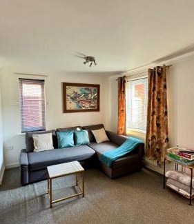 Swindon House | Orchid Cotswold Stone house