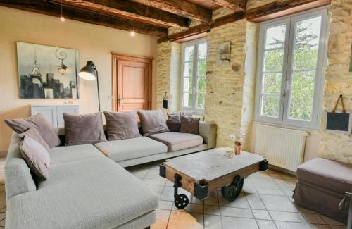 Degagnac House | Orchidee