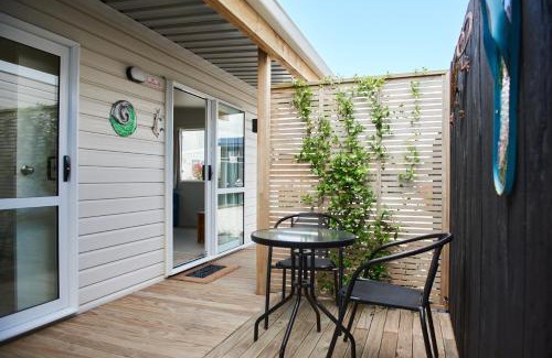 Orewa Apartment | Orewa Kiwi Cabins