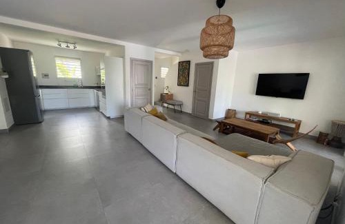 Bellevue Villa | Orient Bay Villa