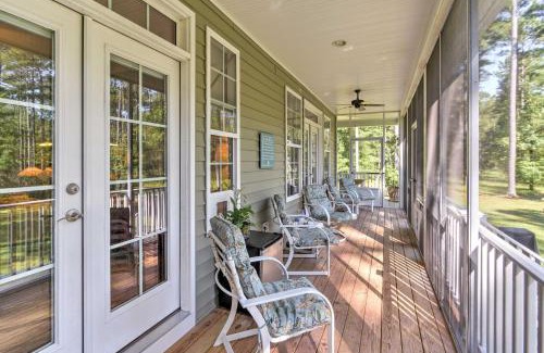 Minnesott Beach House | Oriental House on 1 Acre with Wraparound Porch!