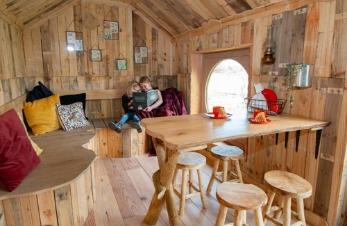Tongerlo Cabin | Origineel logeren in het Kempennest bij Dagbreek