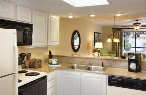 Florida Center Apartment | Orlando Intl. Resort, Excellent family apt. sleeps 6, Disney, Worldsnand golf.