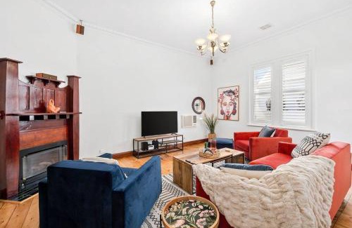 Rippleside House | Orontes Cottage - Geelong Rippleside Retreat