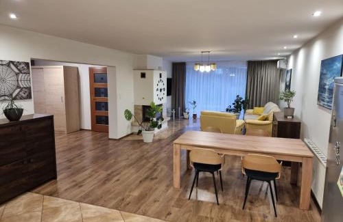 Trzebnica Apartment | Orzechowy Dom