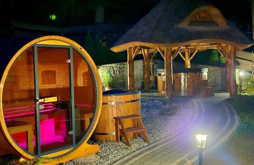 Milowka House | Osada Kuboski Dom z Bali Leśny Zakątek