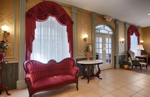 Eureka Springs Historic District Hotel | Osage Creek Lodge