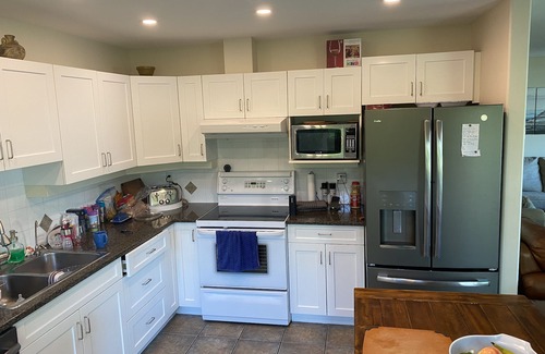 Okanagan-Similkameen House | Osoyoos lakefront townhouse. Located in the quiet community of Casa Del Lago.