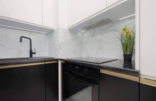 Powazki Apartment | Ostroroga 21 | Modern Apartment | Parking