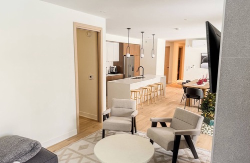 Versant Soleil Condo | Ostrya Luxury Condo – Steps from the Slopes!