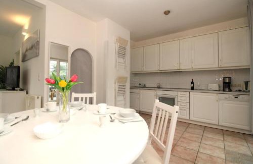 Wischuer Apartment | Ostseeresidenz Appartements Wischuer Fewo 11