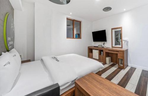 Naedang-dong Hotel | OU Hotel