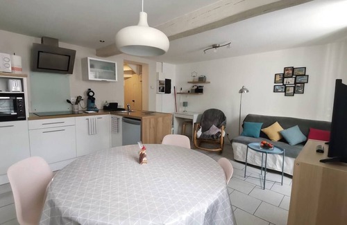 Soultz-Haut-Rhin Apartment | Our holiday home is the perfect place for travelers looking for a comfortable and modern accommodation, located near main roads. You will feel at home in our fully renovated apartment, which can accommodate up to 4 people.