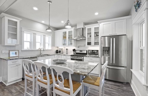 Plantation House | Our Kind of Paradise: Beachfront, Priv. Pool, Sleeps 12, Pet Friendly!