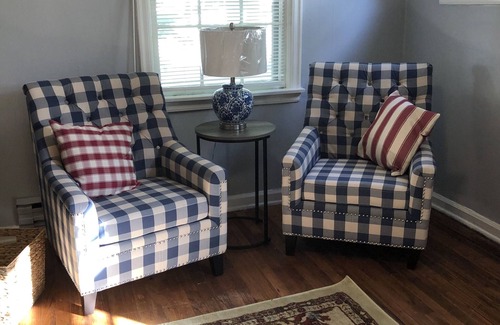 Gallipolis House | “our little French connection” Gallipolis No cleaning fee and Taxes all include
