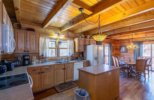 Hidden Lake House | Our Neck of the Woods at Hidden Lake