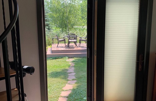 Oneida Other | Our Thunder Moon Farm Stay- sleeps 7, framed by wildflowers. 4 miles to GB.