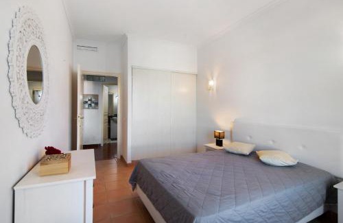 Areias de Sao Joao Apartment | Oura Beach Cozy Apartment