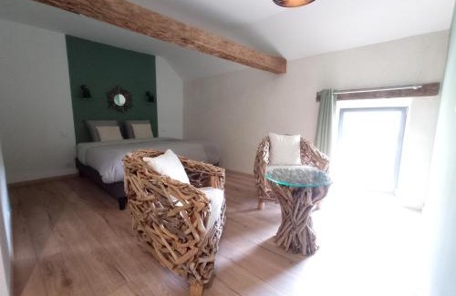 Saint-Vincent-sur-Oust House | Oust au lit