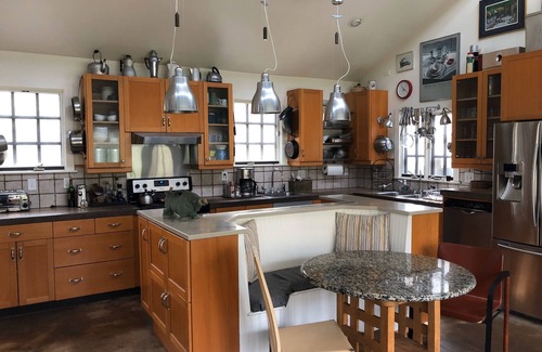Winston - Salem House | Outrageous House In The Woods