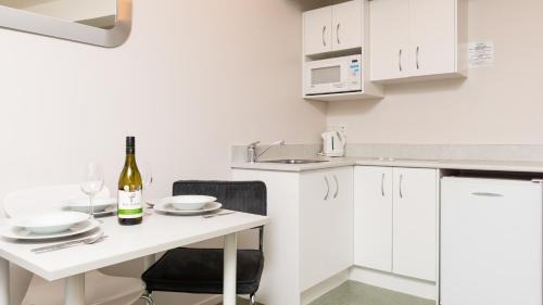 Paihia Hotel | Outrigger Motel