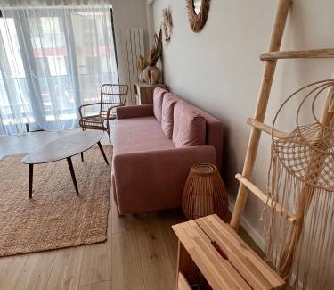 Mamaia-Sat Apartment | Over sea apartment