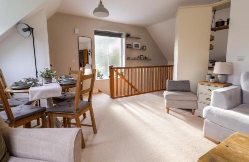 Fenny Bridges House | Overbeck Cottage