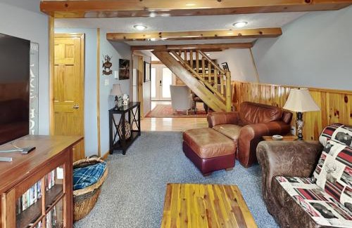 McHenry House | Owls Retreat