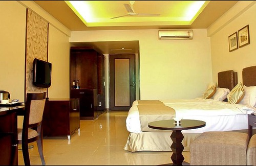 Cuttack Hotel | OYO 1533 Resort near Barabati Stadium