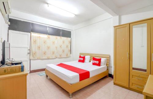 Phasi Charoen Hotel | OYO 525 MRT Phetkasem 48-1 Place