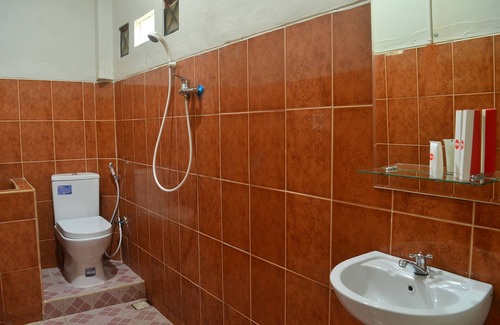 Batu Karas Hotel | OYO 816 The SO Hotel
