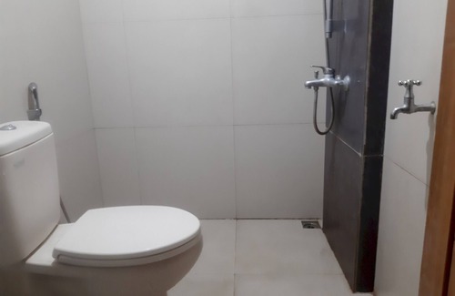 Pandaan Hotel | OYO 93710 Bidara Guest House Syariah