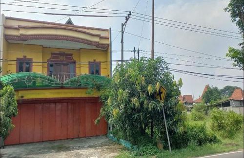Karanganyar Hotel | OYO 93769 Setia Budi Guest House 2