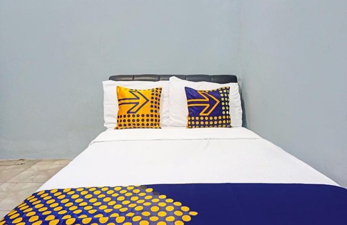 Gresik Hotel | OYO Life 91600 Syariah Army Kost & Homestay
