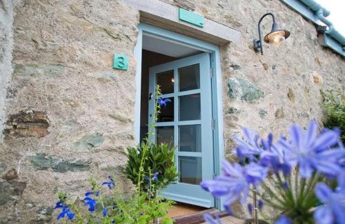 Llanfaethlu House | Oyster Catcher