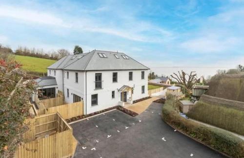 Torquay Apartment | Oystercatcher number 6 , 2 bedrooms maidencombe village