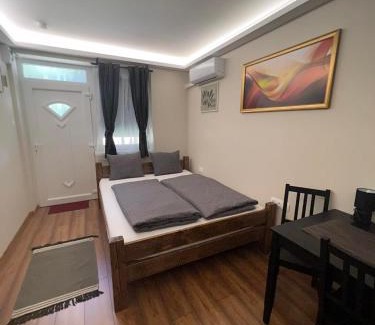 Szazhalombatta Apartment | Pálma Apartmanok Szálláshely Százhalombatta 4a