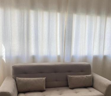Pitangueiras Apartment | Pé na areia