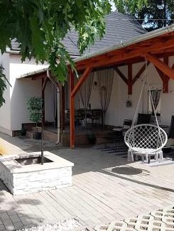Kiskore Apartment | Pöttyös Ponty Elegance Boutique Vendégház