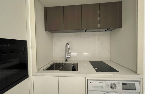 Seocho-dong Apartment | P Fully Furnished Studio in Seocho/Gangnam – 5min to Subway
