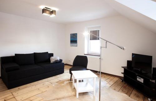 Hoehr-Grenzhausen Apartment | P&G Rooms