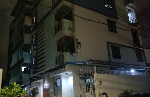 Taling Chan Hotel | PA House Apartment
