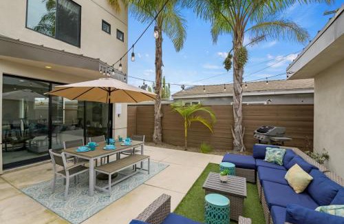 Crown Point House | Pacific Beach Paradise by Cardo - Spacious Retreat