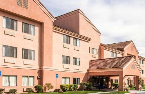 Watsonville Hotel | Pacific Coast Inn