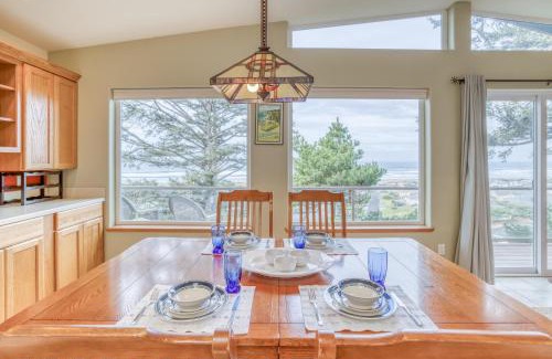 Bayshore House | Pacific Ocean Blue